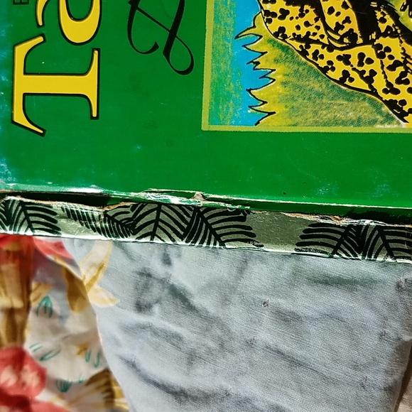 Tarzan and the Desert Rescue Illustrated Book - Picture 2 of 5